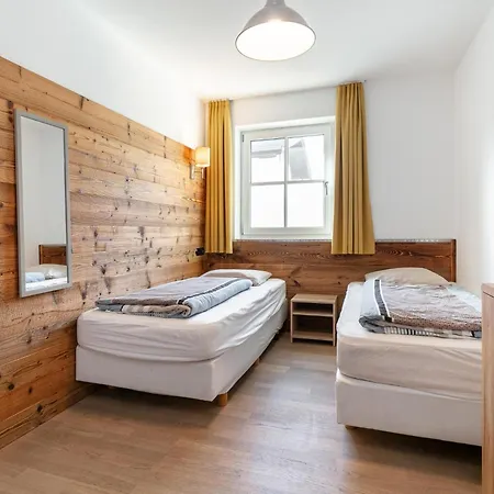 Edelalm Residenz 2 Apartment Brixen im Thale