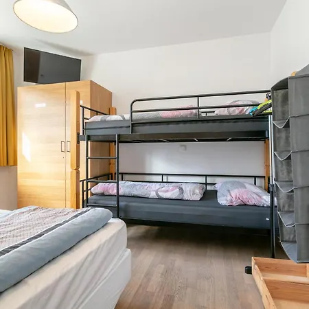 Apartment Edelalm Residenz 2 *