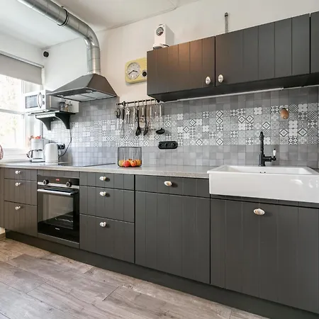 Apartment Edelalm Residenz 2 *